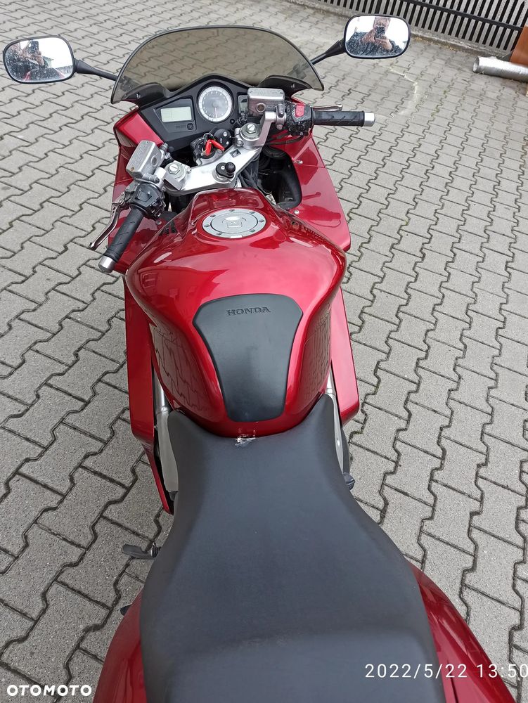 Honda VFR - 6