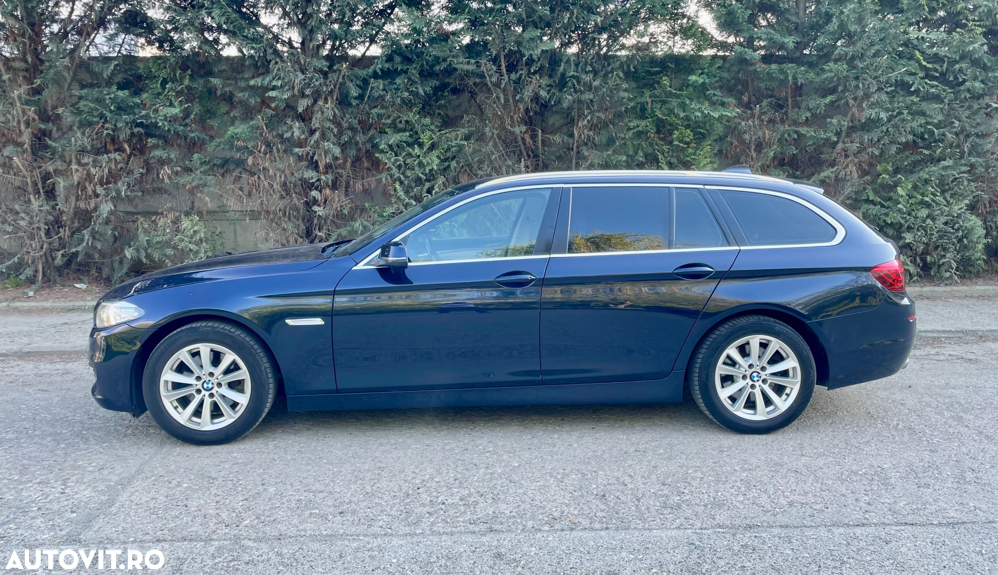 BMW Seria 5 520d Touring Aut. - 22
