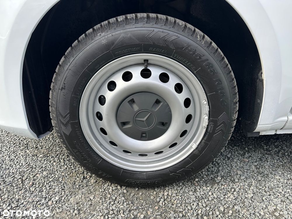 Mercedes-Benz VITO - 27