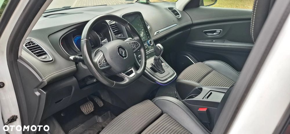 Renault Scenic 1.6 dCi Bose EDC - 14