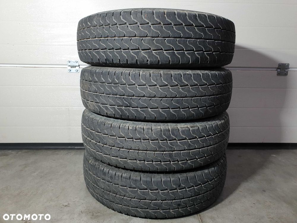 4szt. 205/75/16C 110/108R Dunlop EconoDrive 7,5mm 2023r [ 11261 ]