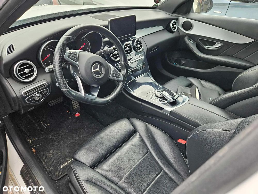 Mercedes-Benz Klasa C 220 d T 9G-TRONIC AMG Line - 22