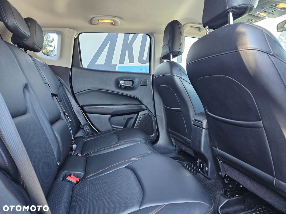 Jeep Compass 1.4 MultiAir Longitude - 15