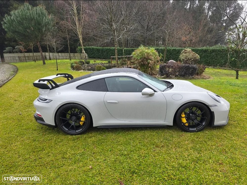 Porsche 911 (992) - 6