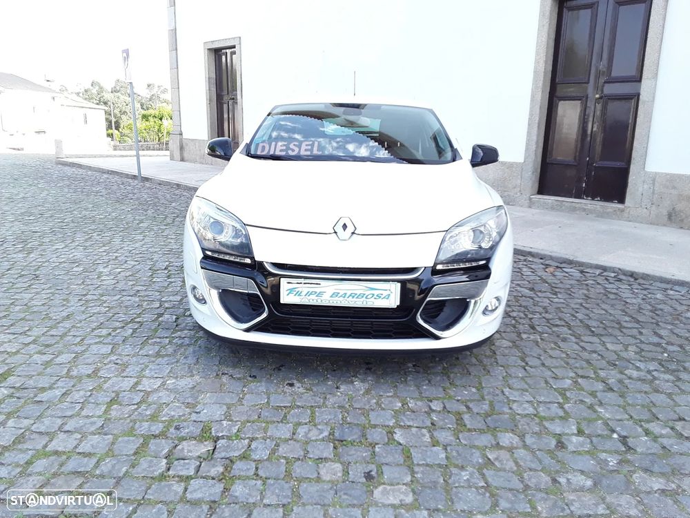 Renault Mégane Coupe Energy dCi 130 FAP Start & Stop Bose Edition - 3