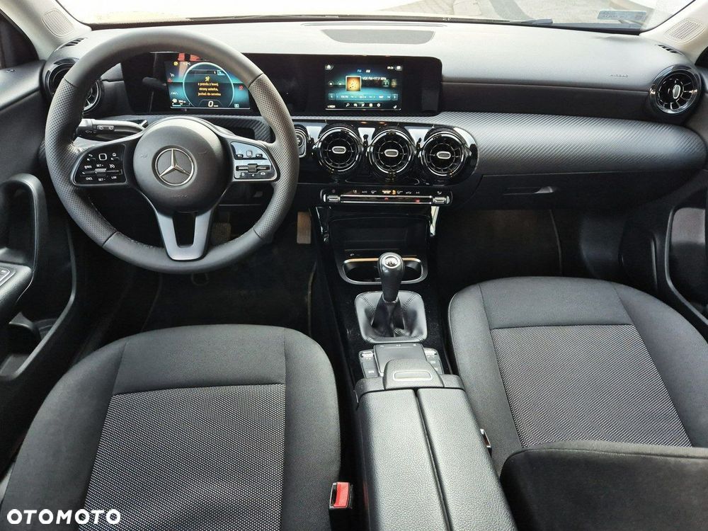 Mercedes-Benz Klasa A 160 - 23
