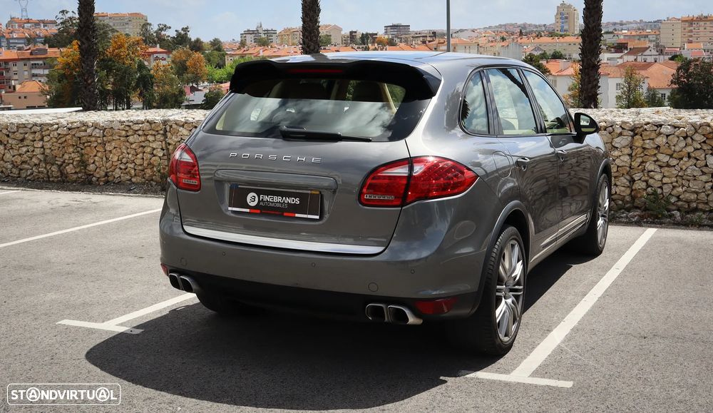 Porsche Cayenne S Tiptronic S - 8