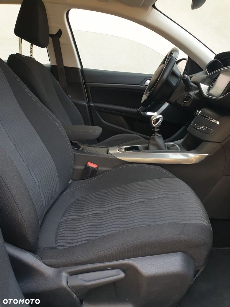 Peugeot 308 2.0 HDi Allure - 30