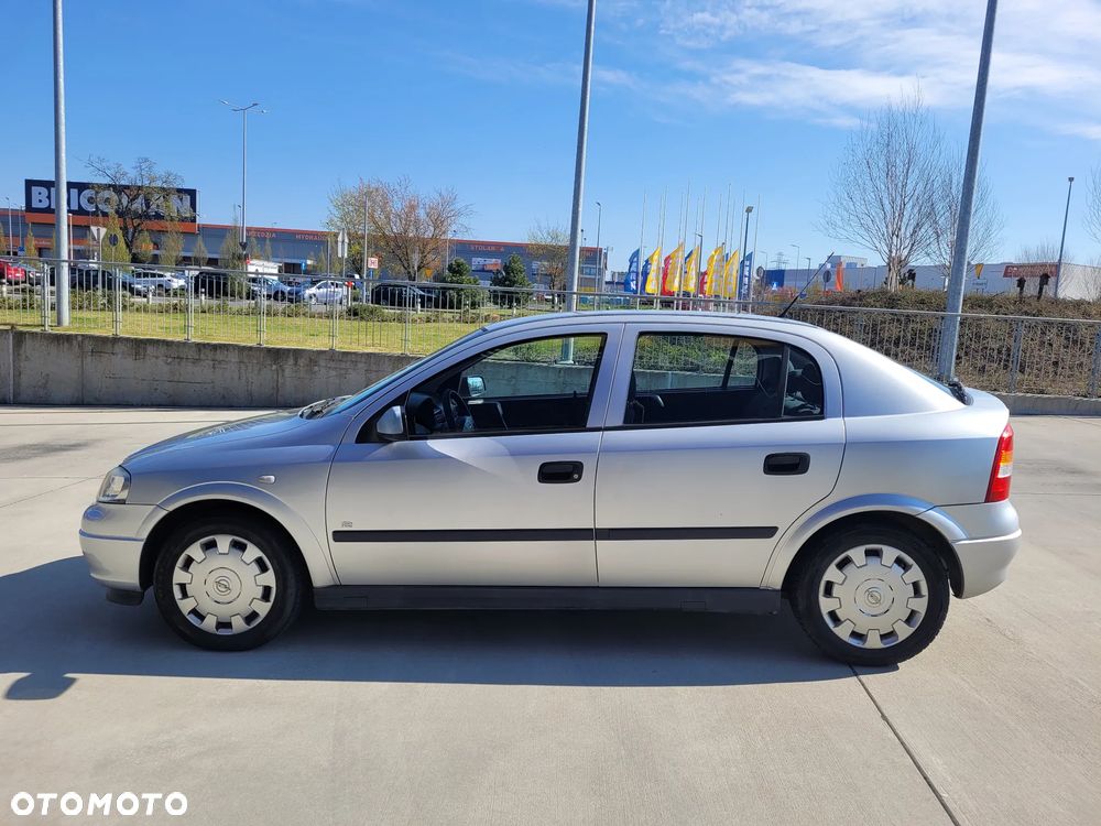 Opel Astra 1.4 Start - 3