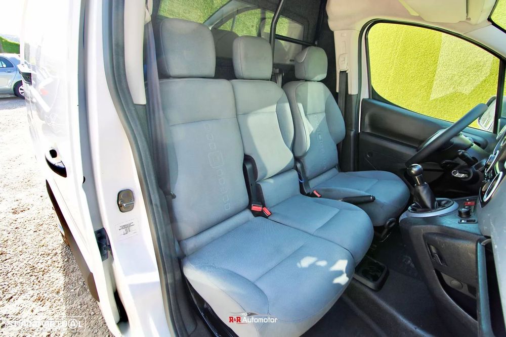 Citroën berlingo 1.6 hdi grip control 3 lugares - 14