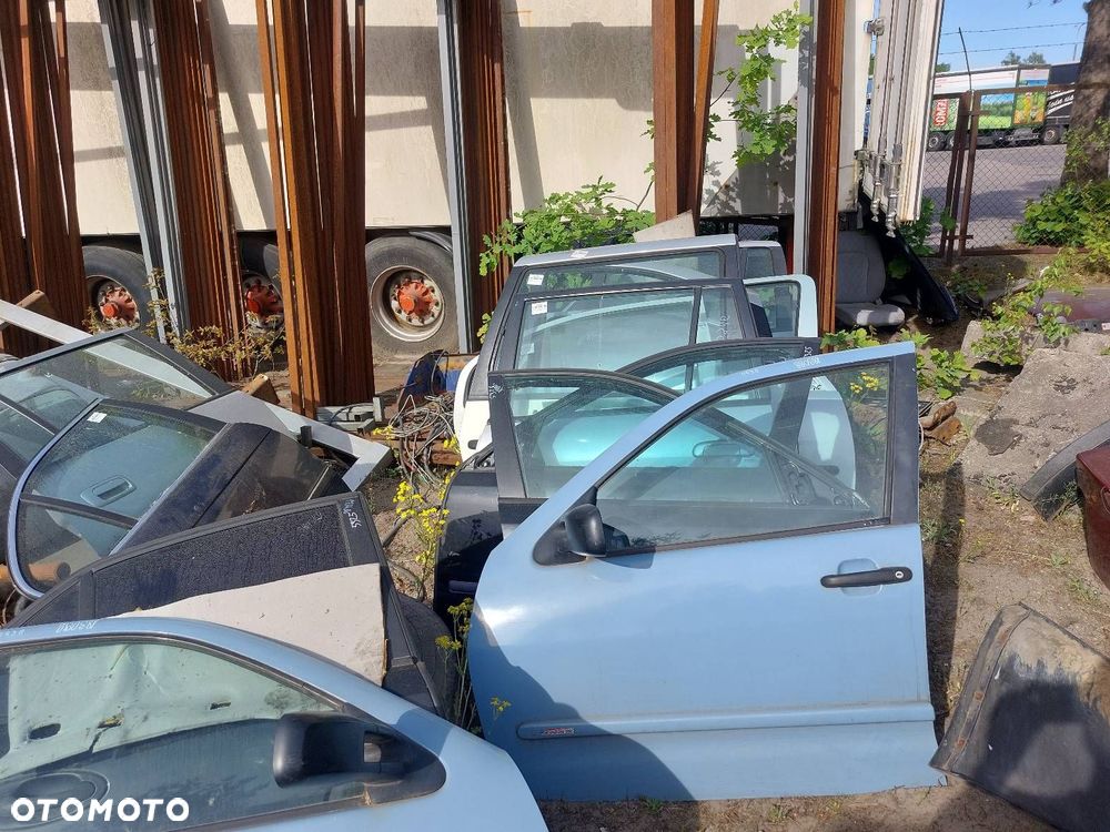 DRZWI KOMPLETNE LEWY PRZÓD VOLKSWAGEN CADDY II - 4