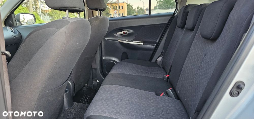 Toyota Urban Cruiser 1.4 D-4D Luna - 24