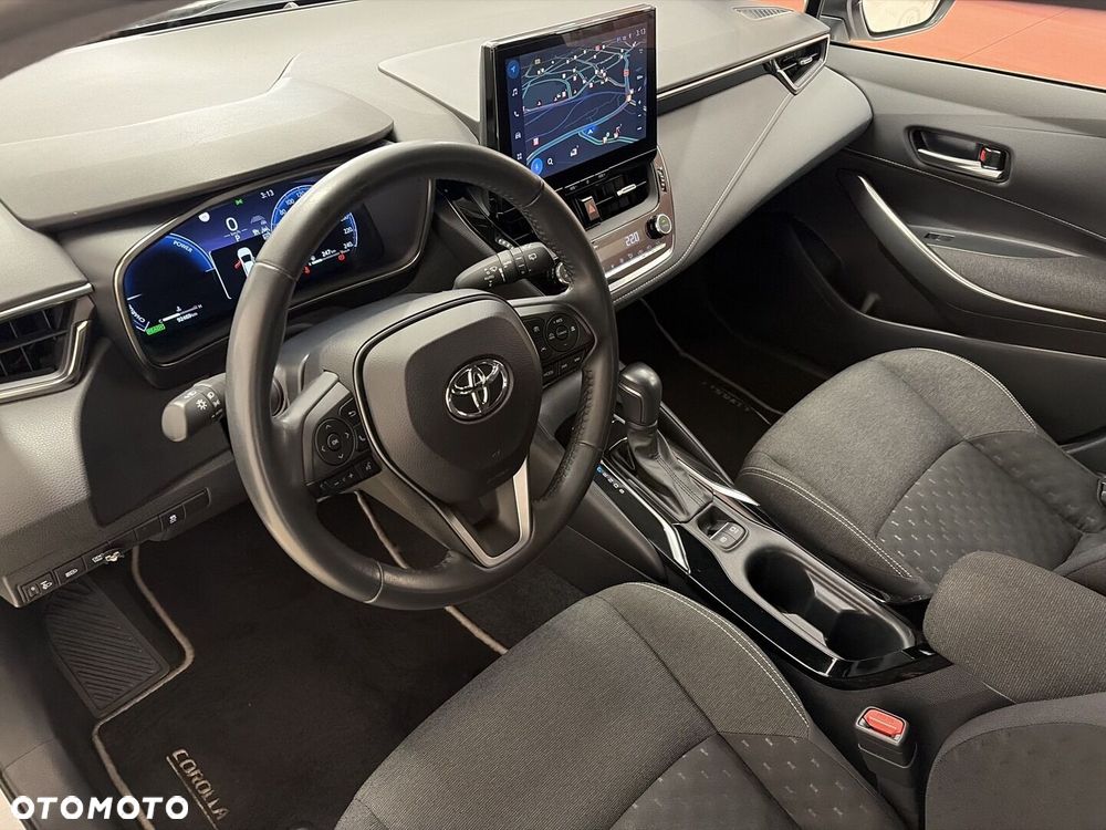 Toyota Corolla - 11