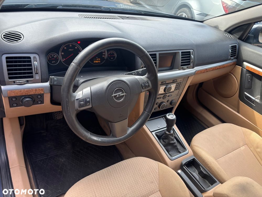 Opel Vectra 1.9 CDTI Essentia - 15