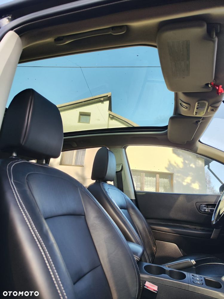 Nissan Qashqai 2.0 dCi DPF tekna - 7