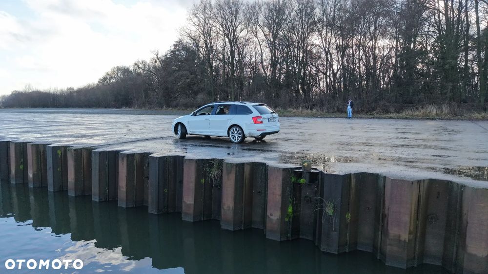 Skoda Octavia 2.0 TDI 4x4 Style - 10