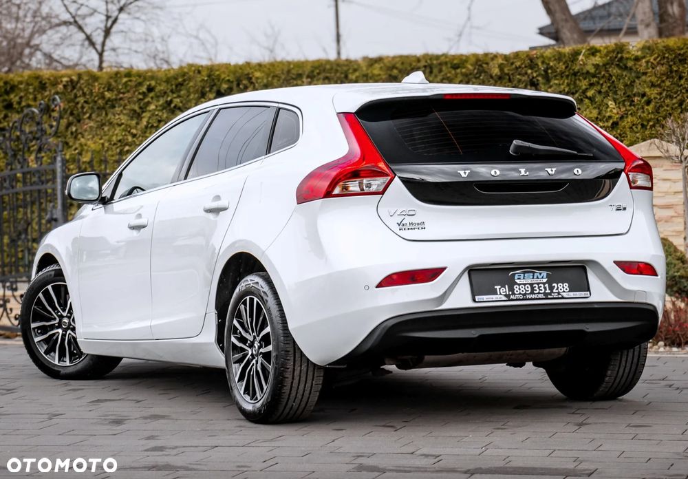 Volvo V40 T2 Inscription - 7