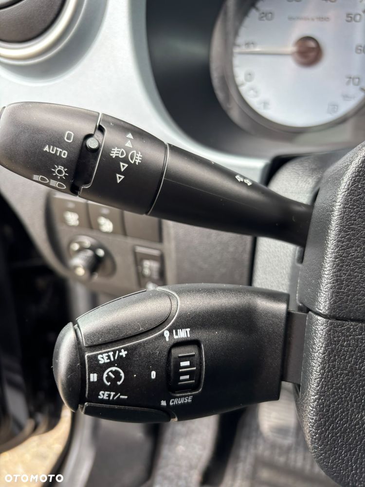 Citroën Berlingo 1.6 HDi Exclusive - 29