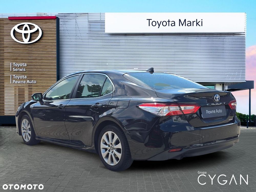 Toyota Camry 2.5 Hybrid Comfort CVT - 3