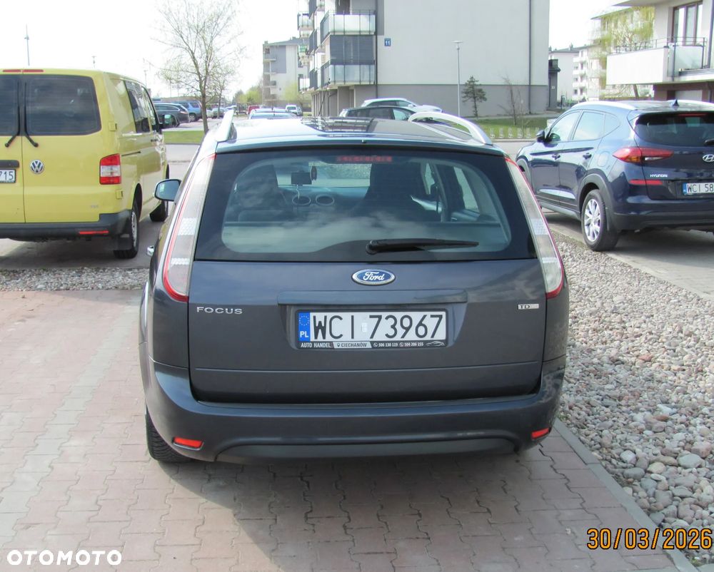 Ford Focus 1.6 TDCi Amber X - 12