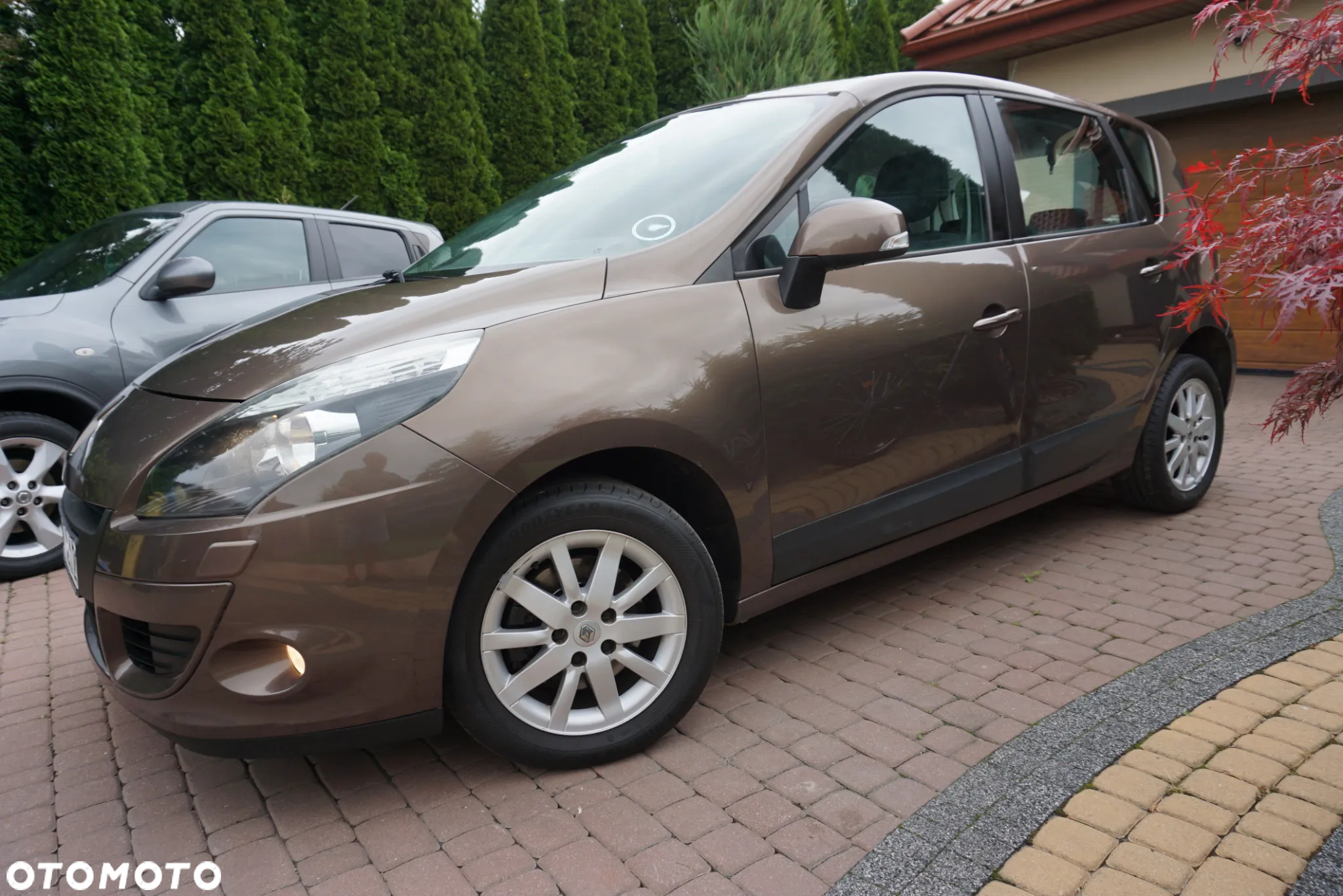 Renault Scenic 1.6 16V 110 Expression - 8