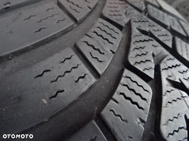 225/60/R18 104V Falken Eurowinter HS01 - 3