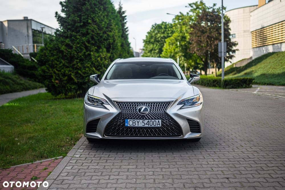 Lexus LS - 5