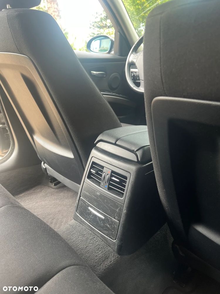 BMW Seria 3 320d - 15