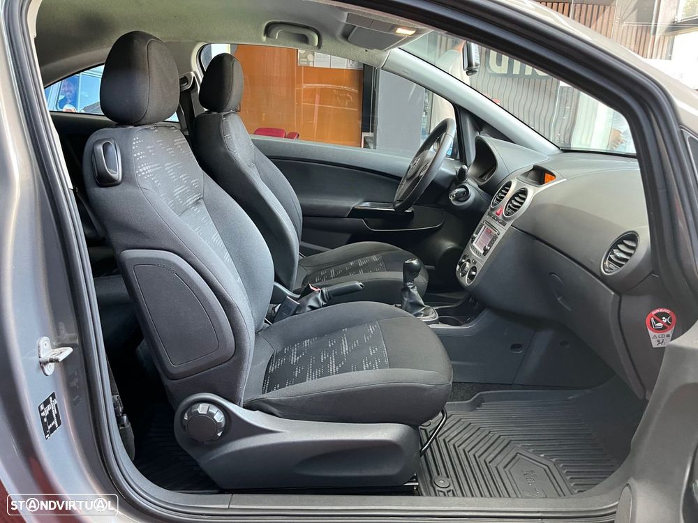 Opel Corsa - 10