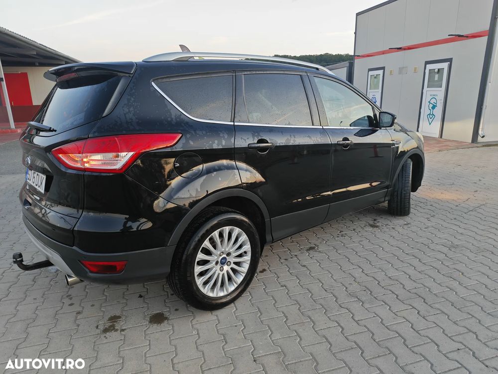 Ford Kuga 2.0 TDCi 4x4 Aut. Titanium - 5