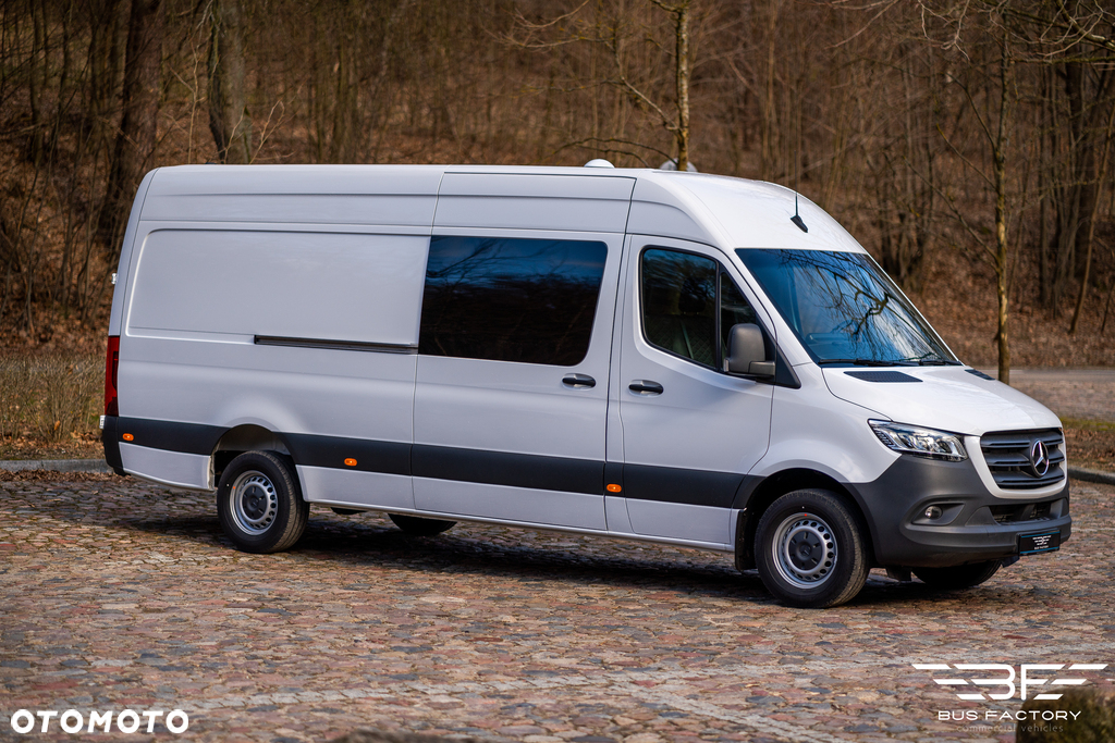 Mercedes-Benz Sprinter 319 - 4