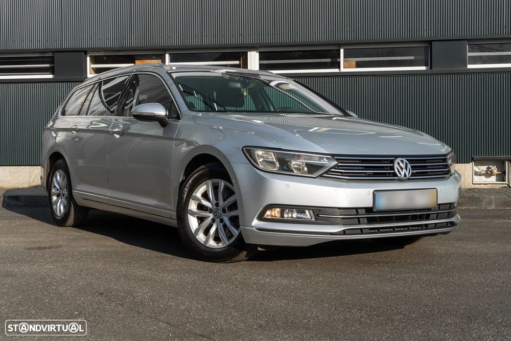 VW Passat Variant 1.6 TDI SCR DSG Business - 3