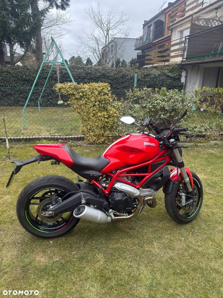 Ducati Monster - 1