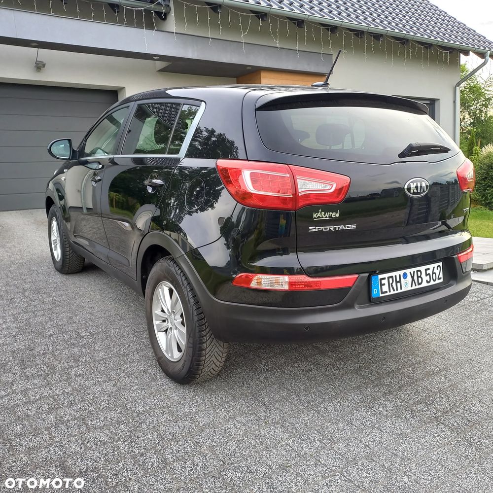 Kia Sportage 2.0 CRDI 4WD Fifa World Cup Edition - 6