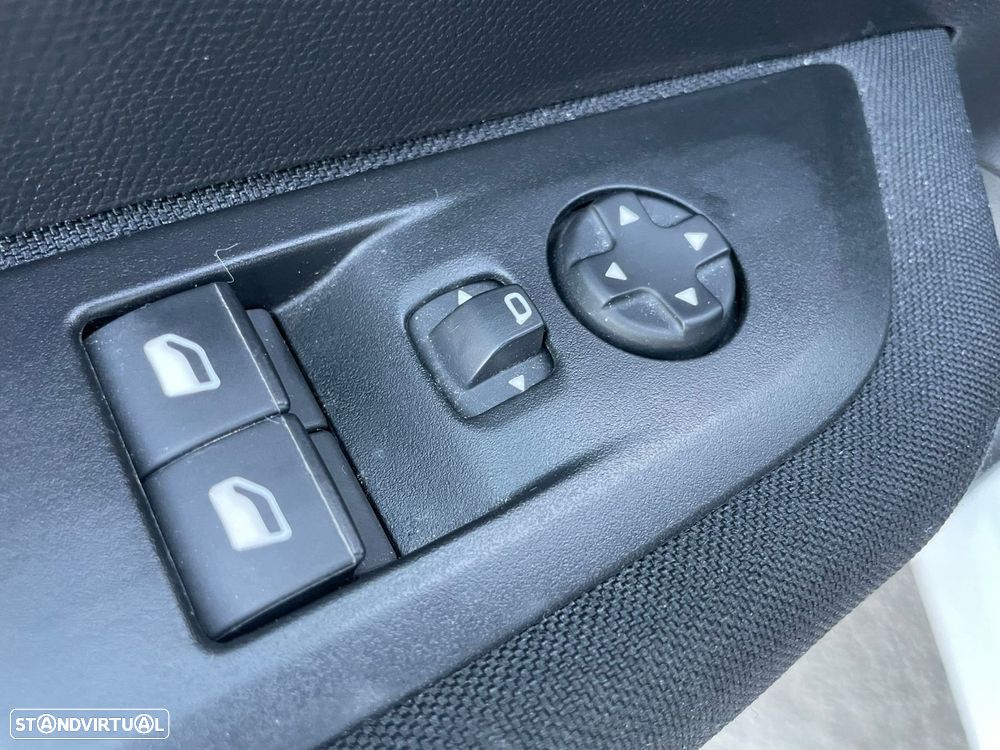 Peugeot 208 1.2 PureTech Active Pack - 30