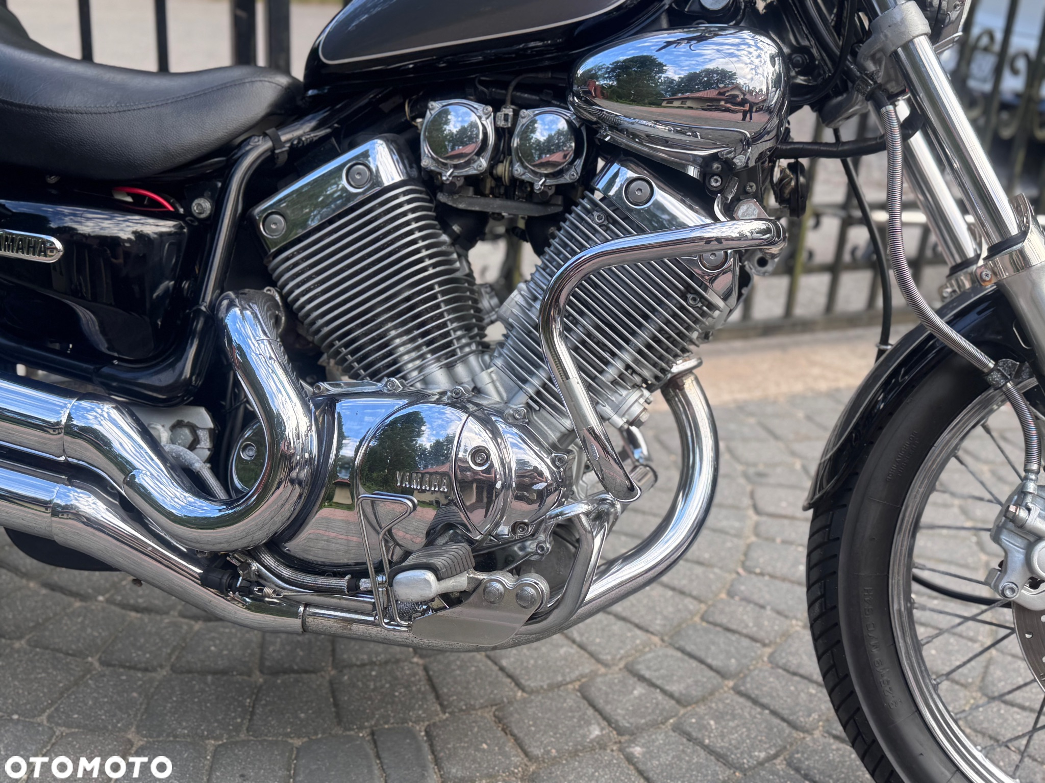 Yamaha XV - 13