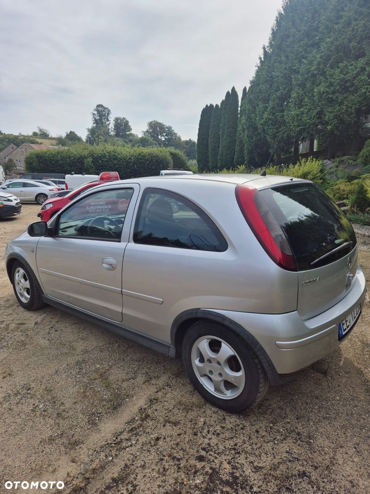 Opel Corsa - 7