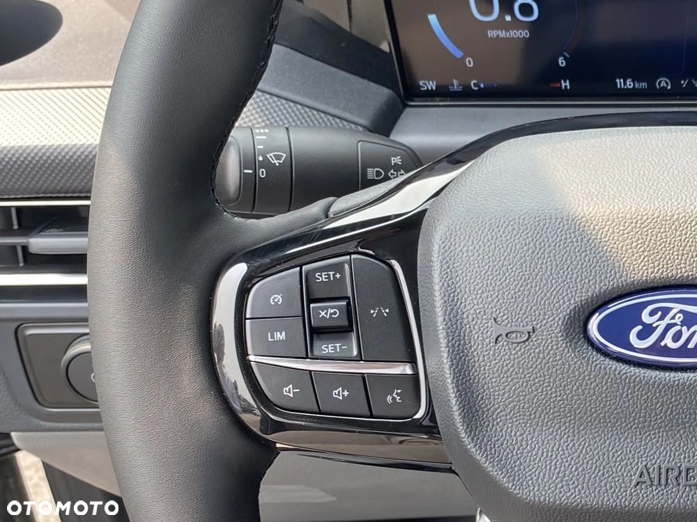 Ford Transit Custom Van Limited - 17