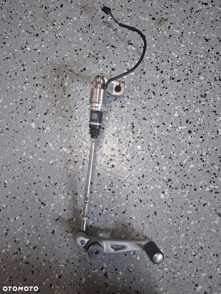 Triumph Speed Triple 1200 RS RR quickshifter - 1