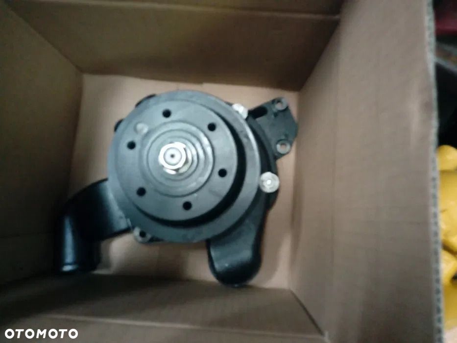 Pompa wody SW680/59/8 HSW Ł-34 Jelcz - 2