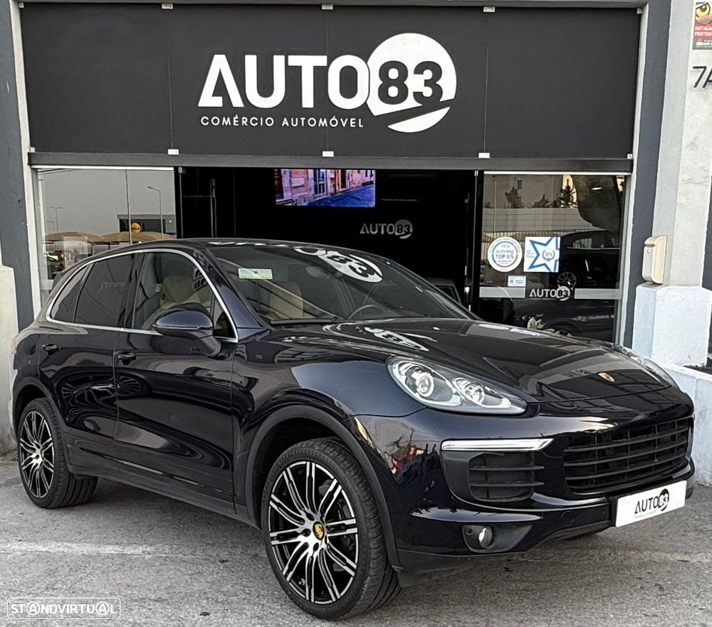 Porsche Cayenne - 1