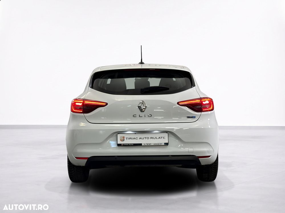 Renault Clio - 5