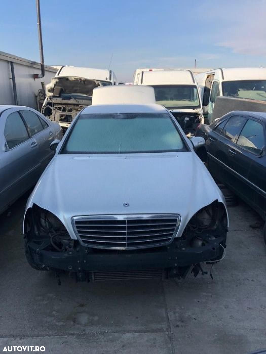 Dezmembrez Mercedes S-Class 320 CDI, 400 CDI, an 2004 - 1