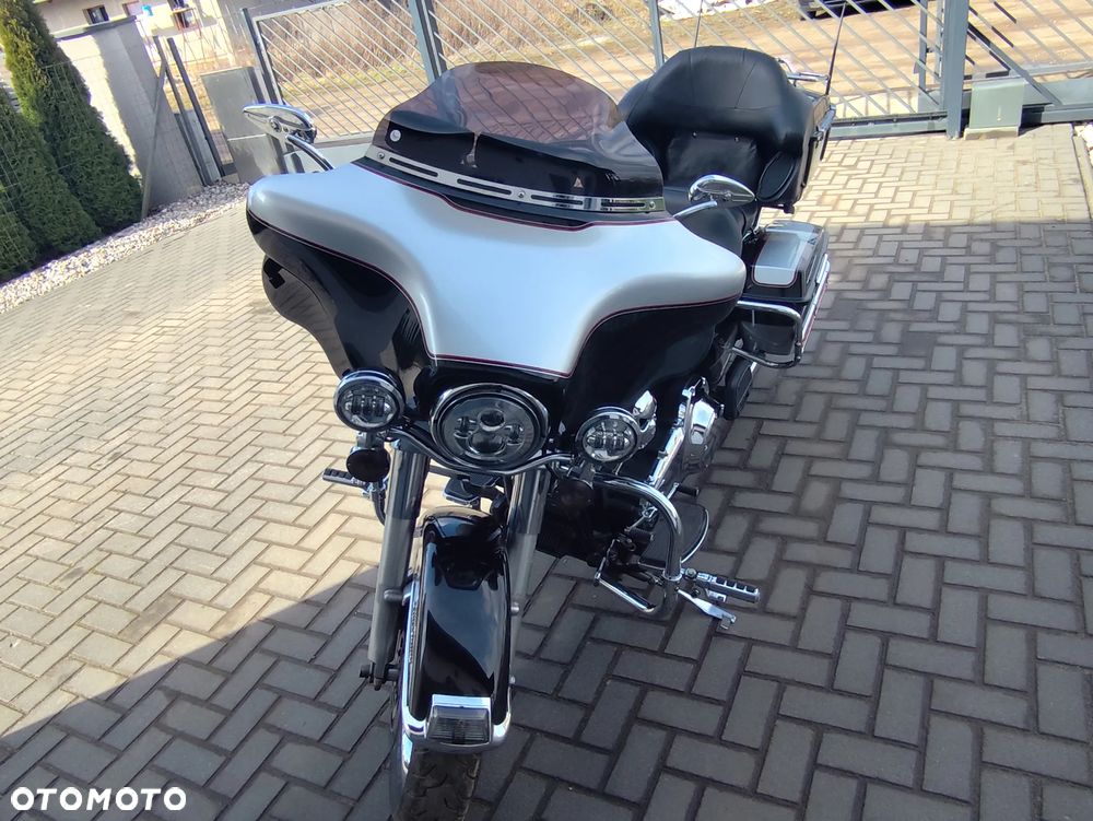 Harley-Davidson FLHTCU Ultra - 4