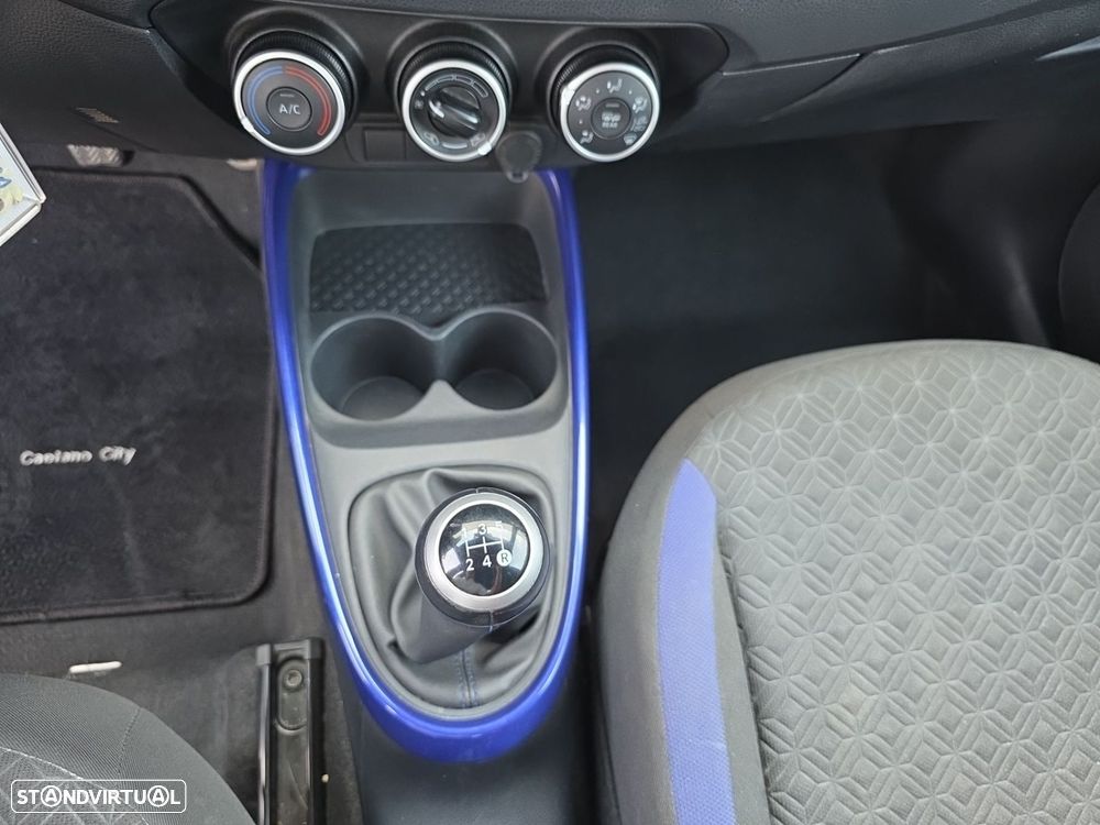 Toyota Aygo X 1.0 Pulse — fotografia 15