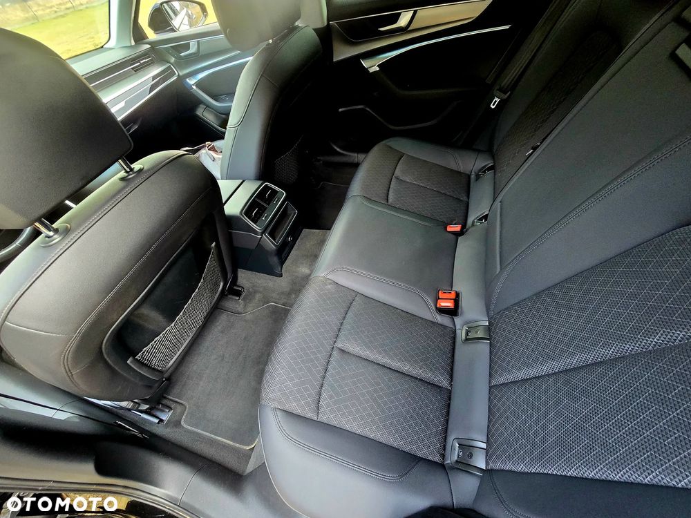 Audi A6 Avant 40 TDI S tronic - 18