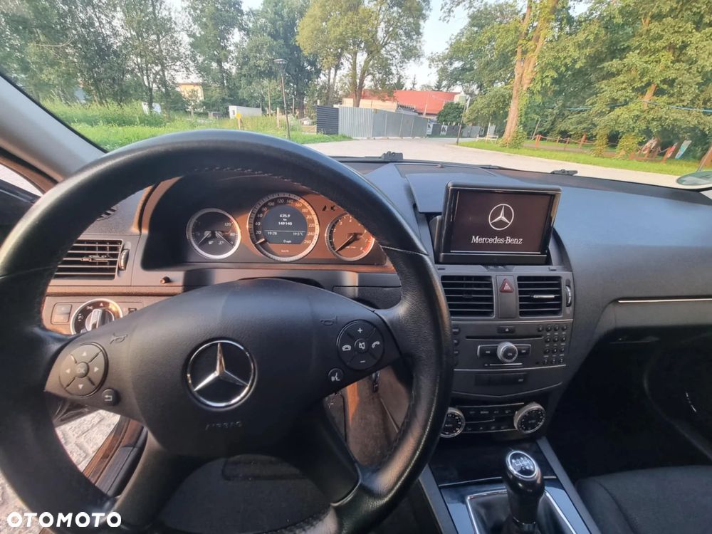 Mercedes-Benz Klasa C - 19