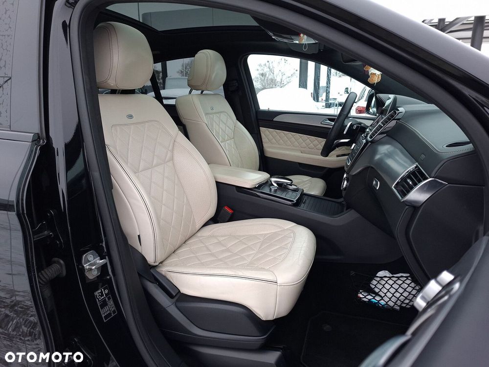 Mercedes-Benz GLE - 16