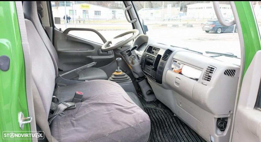 Toyota Hilux 2.5 D4-D CD - 5