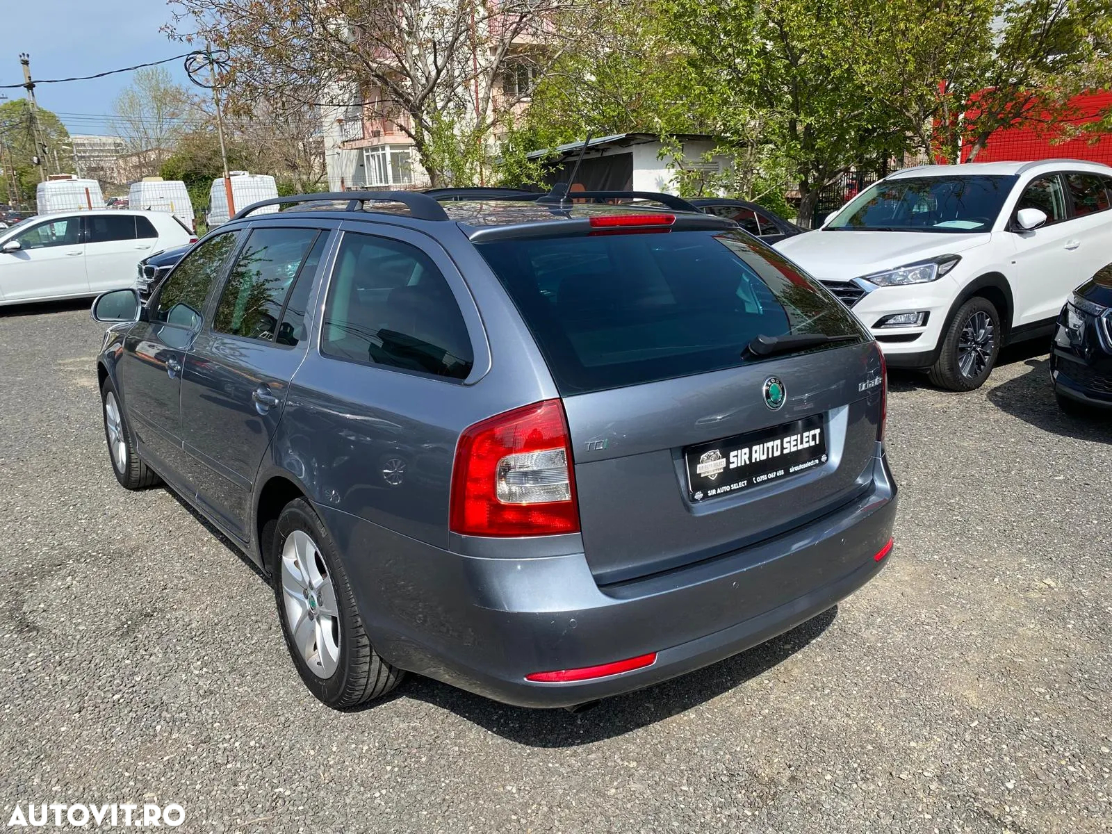 Skoda Octavia 1.6 TDI AMBITION - 11